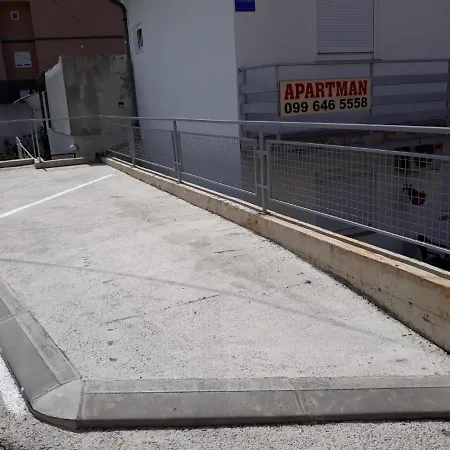 Mare Lägenhet Crikvenica
