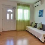 Apartman Mare *