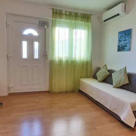 Apartman Mare *
